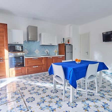 Seashell Apartment Minori Exterior foto